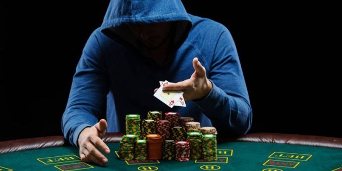 Poker chuyên nghiệp: Chiến thuật thi đấu tournament trong Poker - Cộng đồng Poker chuyên nghiệp