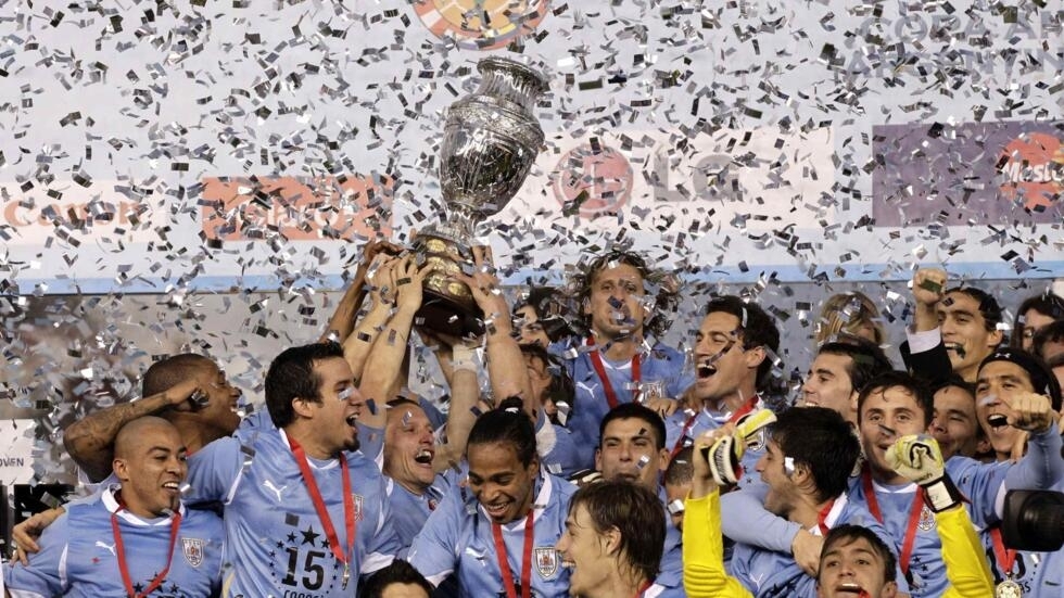 Copa America : l'Uruguay remporte la finale avec brio contre le Paraguay